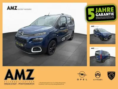 Gebraucht Citroën Berlingo Feel 131 PS (96 kW) 2022 Blau Van / Kleinbus