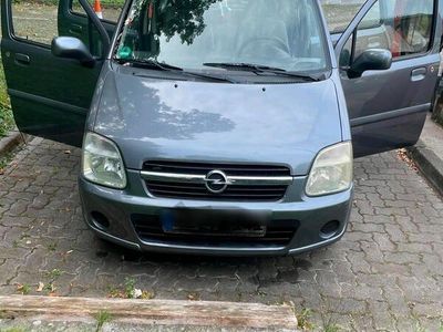 Opel Agila