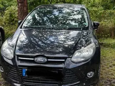 Gebraucht Ford Focus Titanium 150 PS (110 kW) 2011 Kleinwagen