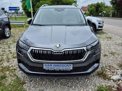 Grau Neu 2025 Skoda Karoq Selection SUV | 34.890 € (Fairer Preis)