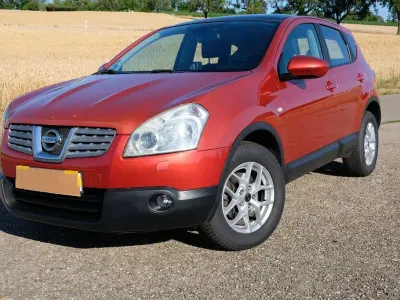 Gebraucht Nissan Qashqai Tekna 141 PS (103 kW) 2007 Rot SUV