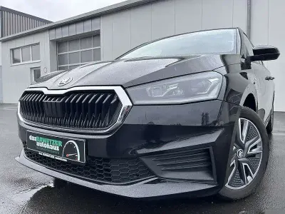 Gebraucht Skoda Fabia Tour 95 PS (69 kW) 2024 Schwarzmagic Kleinwagen