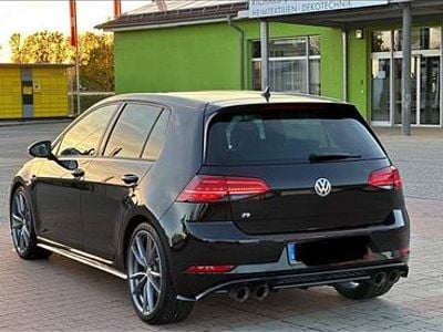 Gebraucht VW Golf VII R 300 PS (220 kW) 2019 Schwarz Kleinwagen