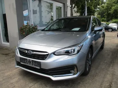 Gebraucht Subaru Impreza Trend 150 PS (110 kW) 2021 Silber Limousine