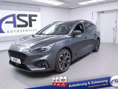 Usata Ford Focus ST-Line 182 CV (133 kW) 2020 Grigio Station wagon