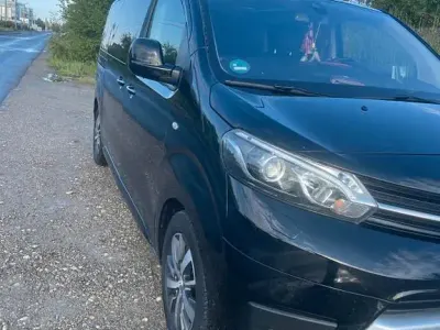 Brugt Toyota Proace Executive 177 HK (130 kW) 2022 Sort MPV