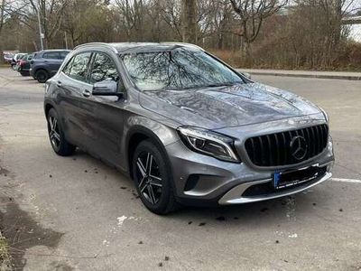 gebraucht Mercedes GLA200 GLA 200(156.943)