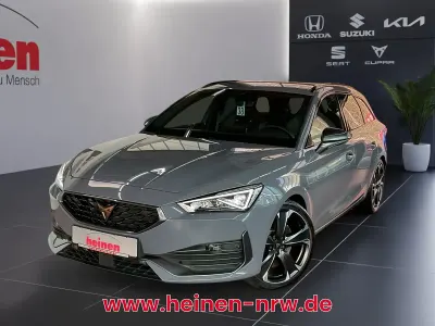 Usata Seat Leon 245 CV (180 kW) 2024 Grigio Berlina