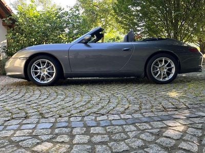 Gebraucht Porsche 911 Carrera 4 Cabriolet 320 PS (235 kW) 2002 Grau Cabrio