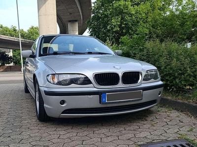 BMW 318