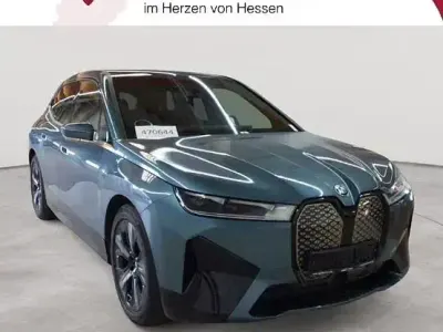 Gebraucht BMW iX Sport Line 239 kW (326 PS) 2023 Blue ridge mountain metallic SUV