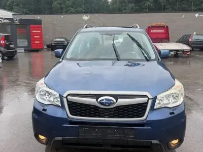 Gebraucht Subaru Forester Exclusive+ 147 PS (108 kW) 2013 Blau SUV