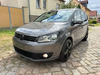 Gebraucht VW Touran 105 PS (77 kW) 2011 Grau Van / Kleinbus
