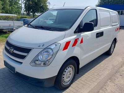 Hyundai H-1
