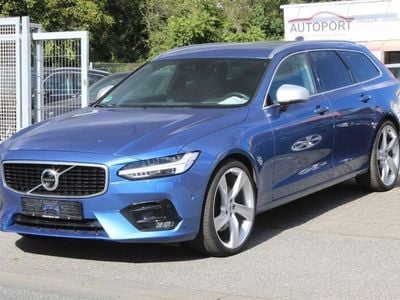 Blau Gebraucht 2017 Volvo V90 R-Design Kombi | 24.999 € (Etwas zu teuer)
