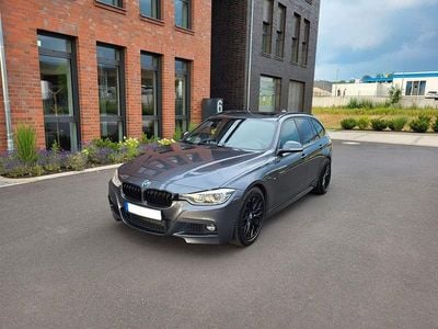 Gebraucht BMW 325 M Sport 224 PS (164 kW) 2016 Grau Kombi
