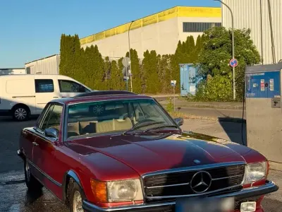 Używany Mercedes SLC450 231 KM (169 kW) 1977 Czerwony Coupe