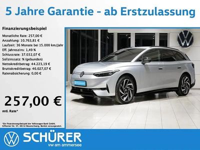 Usata VW ID.7 Pro 154 kW (210 CV) 2025 Argento Station wagon