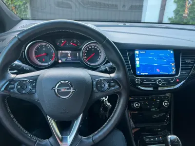 Gebraucht Opel Astra 150 PS (110 kW) 2018 Schwarz Limousine