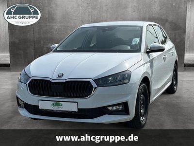 Weiss Gebraucht 2025 Skoda Fabia Essence Kleinwagen | 17.995 € (Etwas zu teuer)