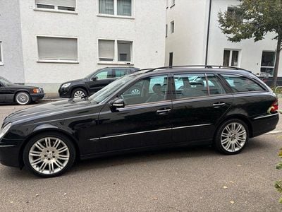 Mercedes E320