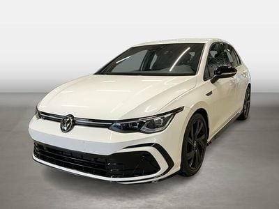 Gebraucht VW Golf VIII R-line 150 PS (110 kW) 2023 Pure white Limousine