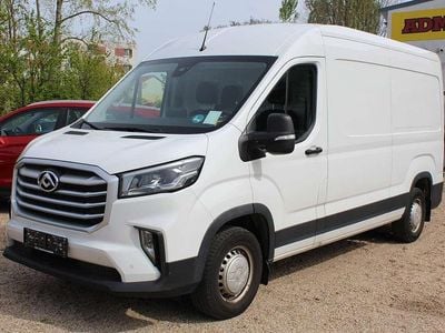 Second-hand Maxus V90 147 CP (108 kW) 2023 Alb Van