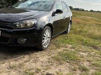 Gebraucht VW Golf V Comfortline 140 PS (102 kW) 2009 Schwarz Kombi