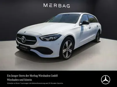 Gebraucht Mercedes C300e Avantgarde 204 PS (150 kW) 2023 Weiß Limousine