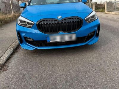 Blau Gebraucht 2022 BMW 118 M Sport Kleinwagen | 21.999 € (Guter Preis)