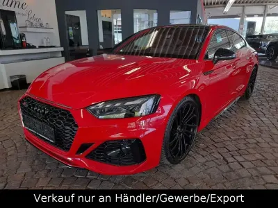 Używany Audi RS5 Sportback Sport 450 KM (330 kW) 2023 Czerwony Sedan/Limuzyna