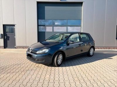 Usata VW Golf VI 105 CV (77 kW) 2010 Blu Utilitaria