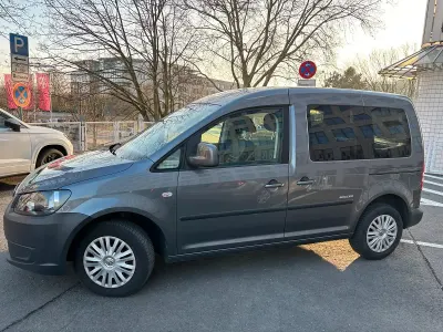 Gebraucht VW Caddy Trendline 86 PS (63 kW) 2014 Grau Van / Kleinbus