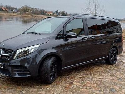 Gebraucht Mercedes V300 Avantgarde 237 PS (174 kW) 2022 Grau Van / Kleinbus
