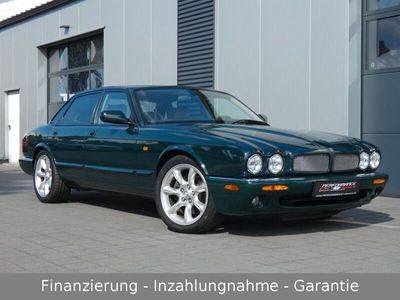 gebraucht Jaguar XJR 4.0 British Racing Green + 1. Jahr Garantie!