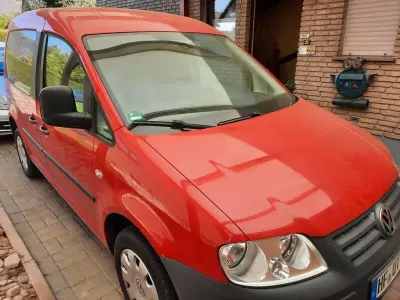 Gebraucht VW Caddy Life 80 PS (58 kW) 2009 Rot Van / Kleinbus