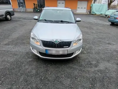 Gebraucht Skoda Fabia 75 PS (55 kW) 2012 Grün Kombi
