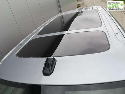 Neu VW Multivan Edition 245 PS (180 kW) 2025 Monosilber / energetic... Van