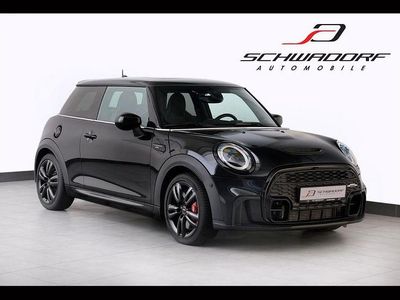 Schwarz Gebraucht 2022 Mini John Cooper Works Kleinwagen | 33.950 € (Etwas zu teuer)