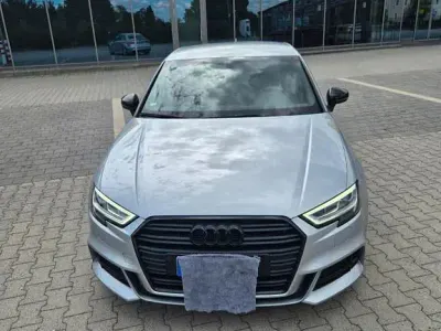 Używany Audi A3 Design 150 KM (110 kW) 2018 Srebrny Sedan/Limuzyna