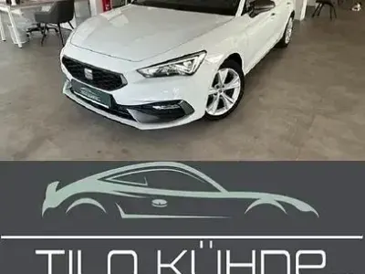 Gebraucht Seat Leon FR 131 PS (96 kW) 2021 Weiß Limousine