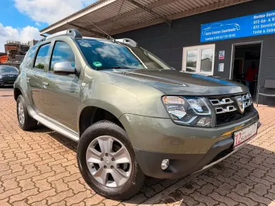 Gebraucht Dacia Duster Prestige 109 PS (80 kW) 2016 Grün SUV