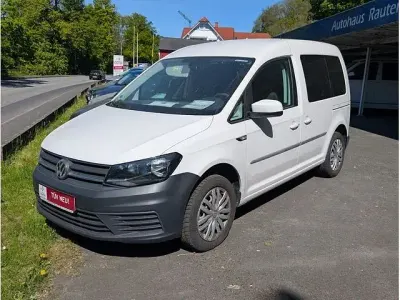 Käytetty VW Caddy 102 HP (75 kW) 2017 Valkoinen Tila-auto