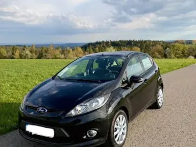 Gebraucht Ford Fiesta Trend 82 PS (60 kW) 2012 Schwarz Limousine
