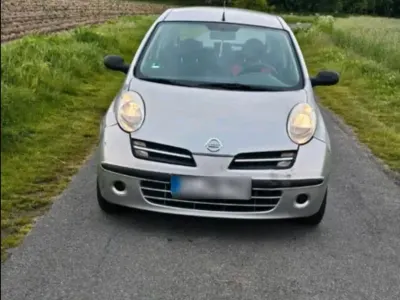 Gebraucht Nissan Micra 65 PS (47 kW) 2005 Silber Kleinwagen
