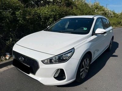Usata Hyundai i30 110 CV (80 kW) 2018 Bianco Station wagon