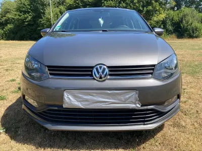 Gebraucht VW Polo Comfortline 75 PS (55 kW) 2015 Grau Limousine