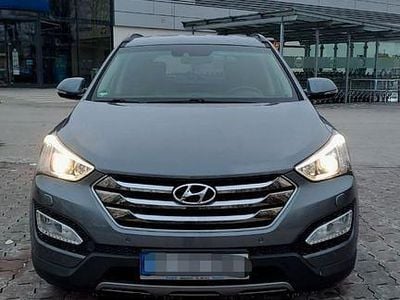 Gebraucht Hyundai Santa Fe Premium 197 PS (144 kW) 2016 Silber SUV