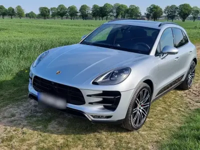 Gebraucht Porsche Macan Turbo Performance Package 440 PS (323 kW) 2018 Silber SUV