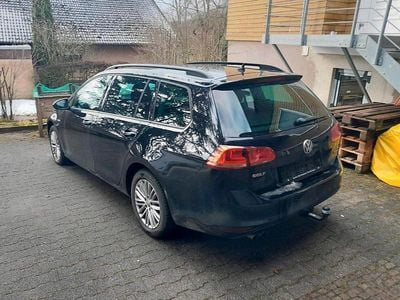 Gebraucht VW Golf VII 100 PS (73 kW) 2015 Schwarz Kombi